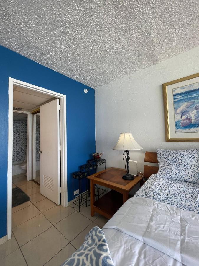 Tropical Studio At The Beach In Isla Verde San Juan Buitenkant foto
